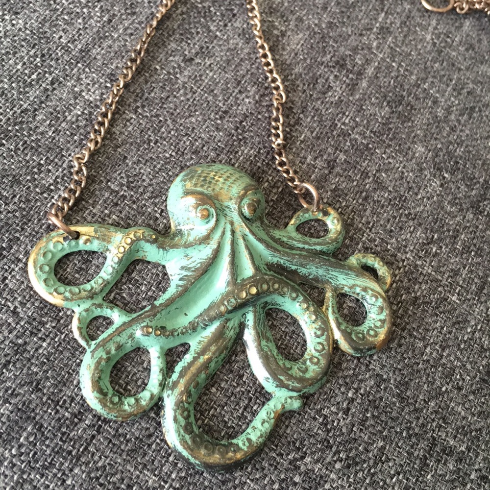 Octopus necklace
